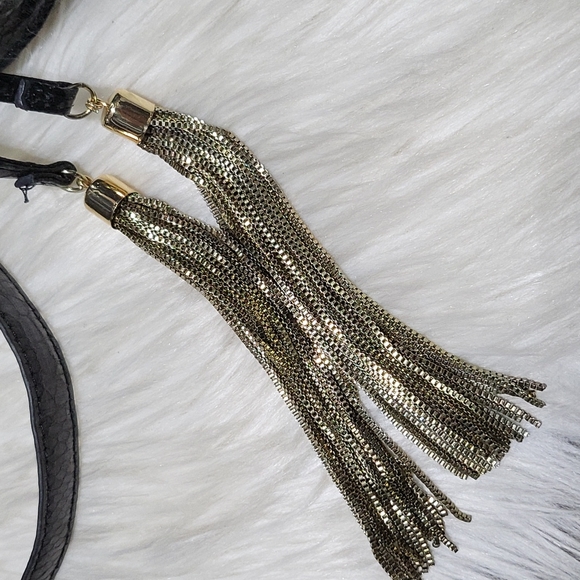 Cache reptile black bucket crossbody - Picture 5 of 14